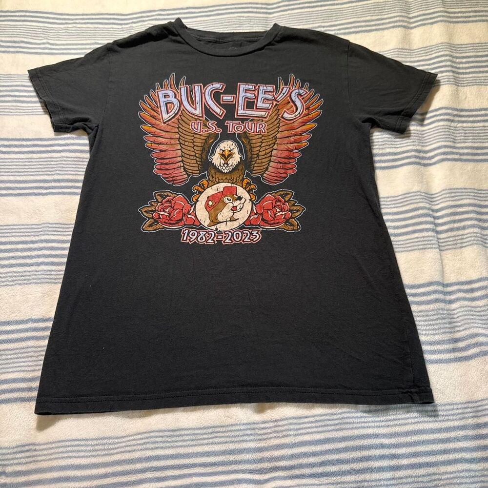 Men's Black and Grey T-shirt